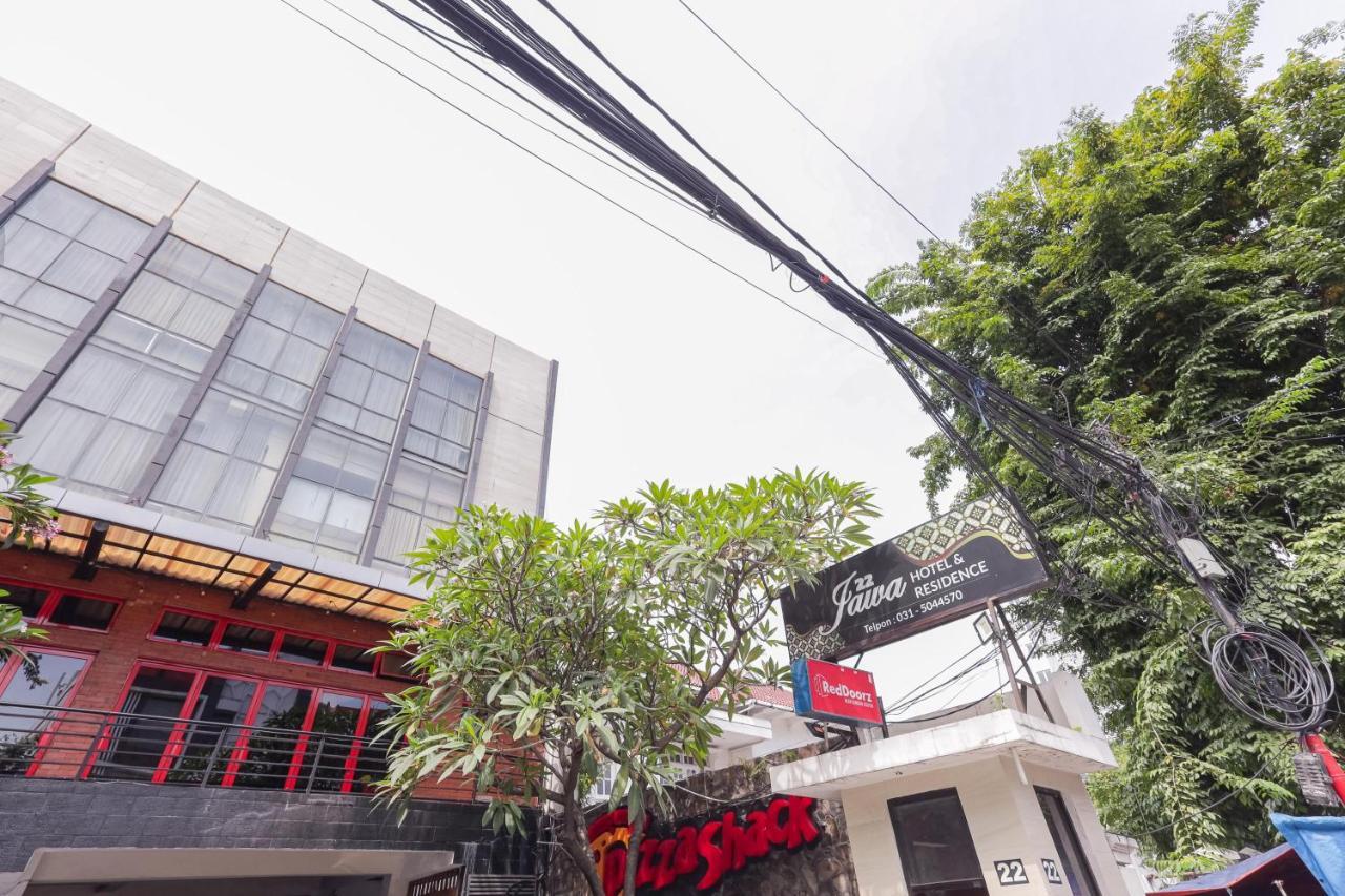 โรงแรมชวา 22 สุราบายา ภายนอก รูปภาพ