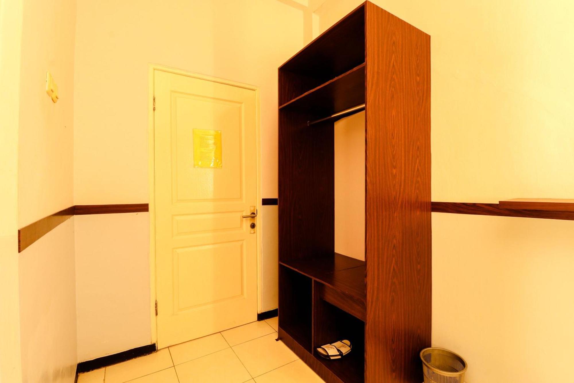 โรงแรมชวา 22 สุราบายา ภายนอก รูปภาพ