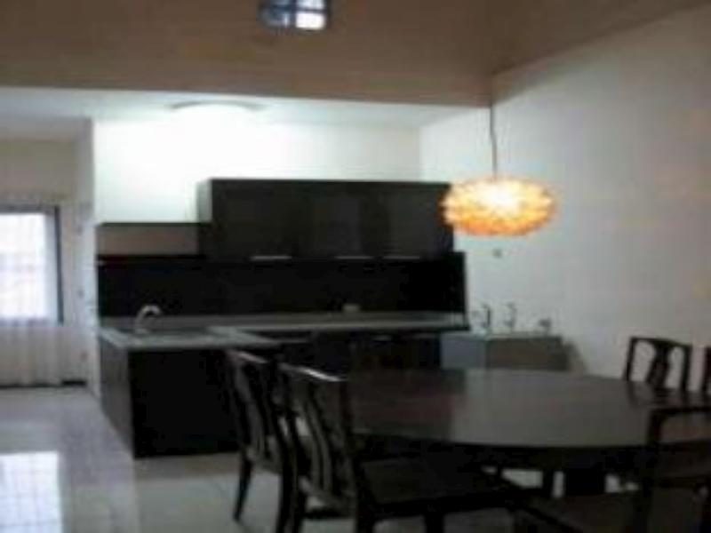 โรงแรมชวา 22 สุราบายา ภายนอก รูปภาพ
